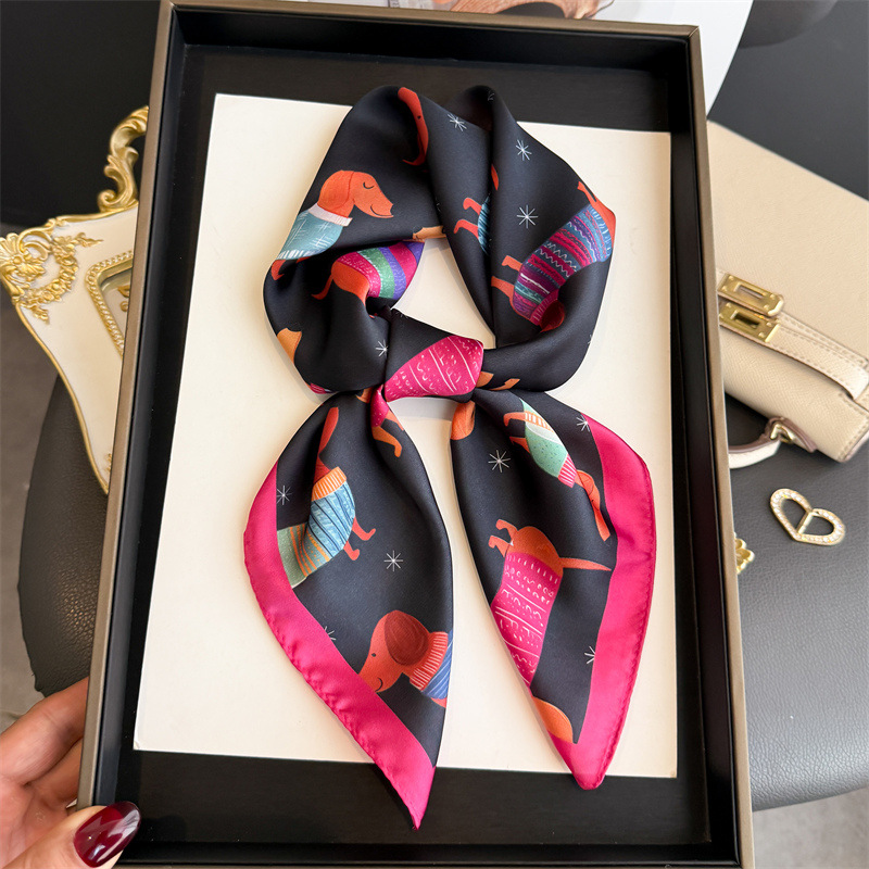 Scarf Silk Square - Syal Bandana Motif Anjing Wiener Modis