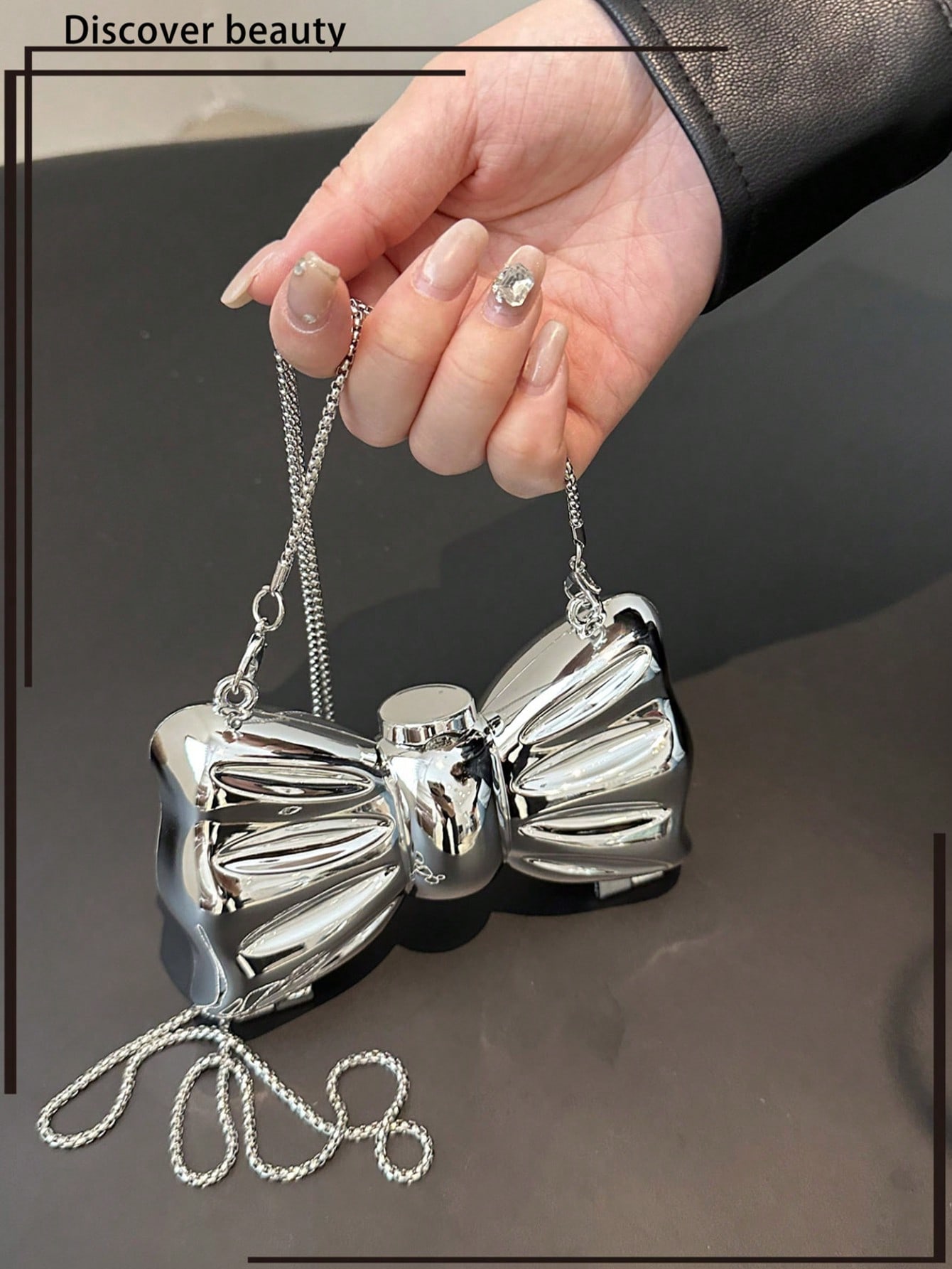 Tas Clutch Mini dengan Hiasan  - Tie Clip Silver ulasan dan harga